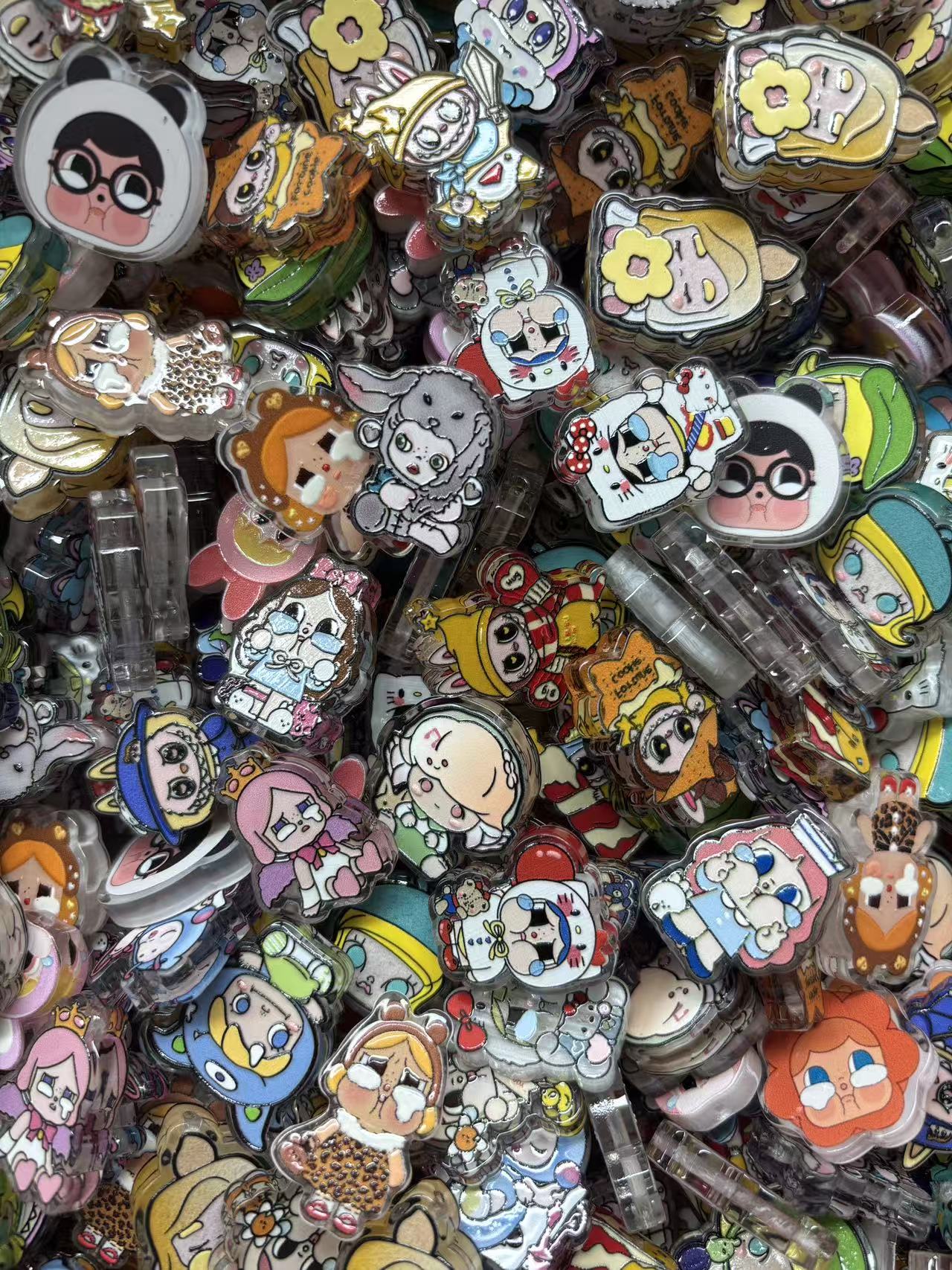 DIY oil acrylic through hole POP MART