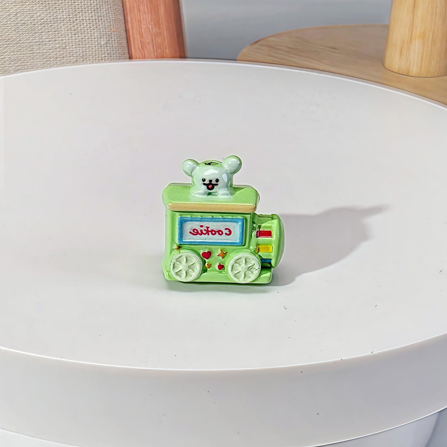 5$ 7pcs Colorful 3D locomotive, puppy driver, cartoon alloy jewelry, mobile phone chain, bag hanging DIY accessories