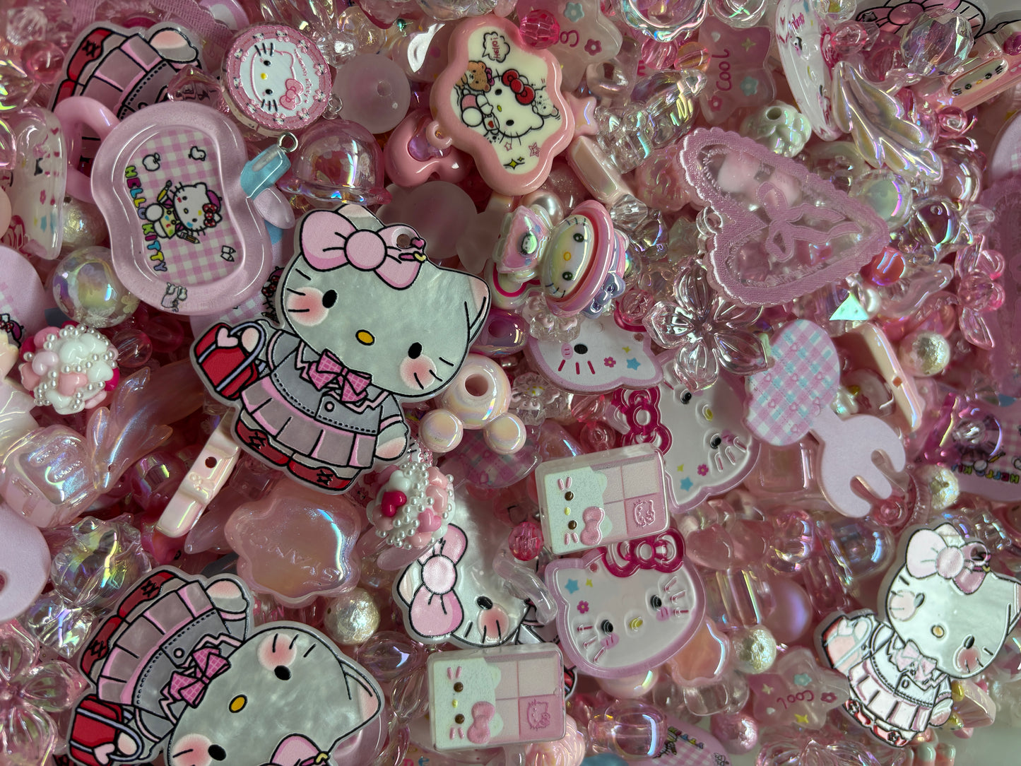 Furniture cartoon dripping oil acrylic mixed styles